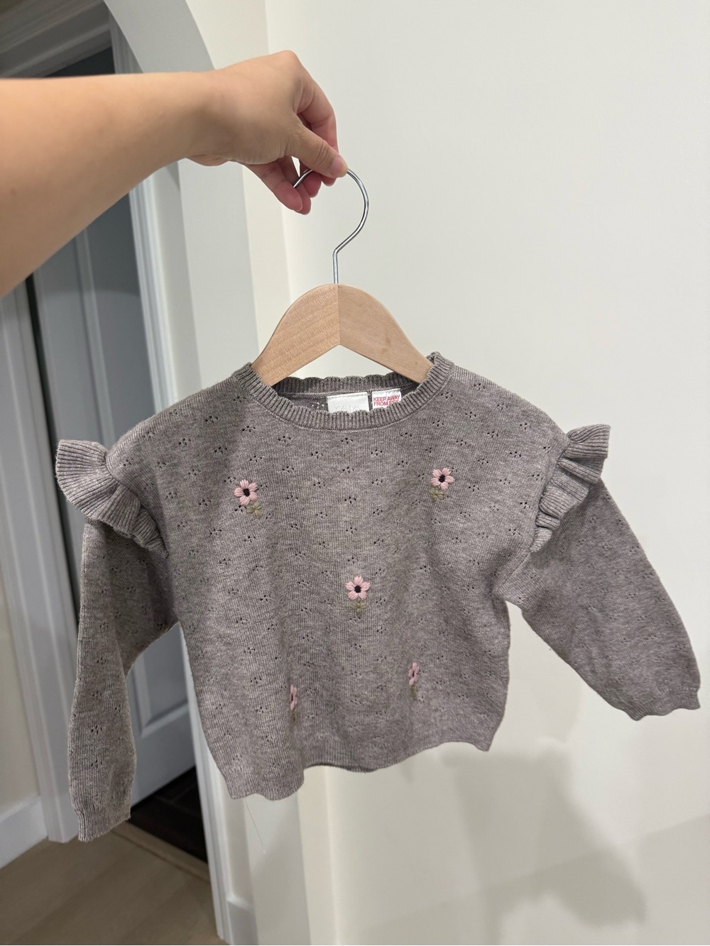 Zara Taupe Knit Sweater floral Embroidery